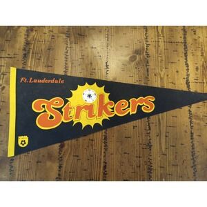 Vintage Ft Lauderdale Strikers NASL Soccer Pennant Black Yellow Logo Felt Banner
